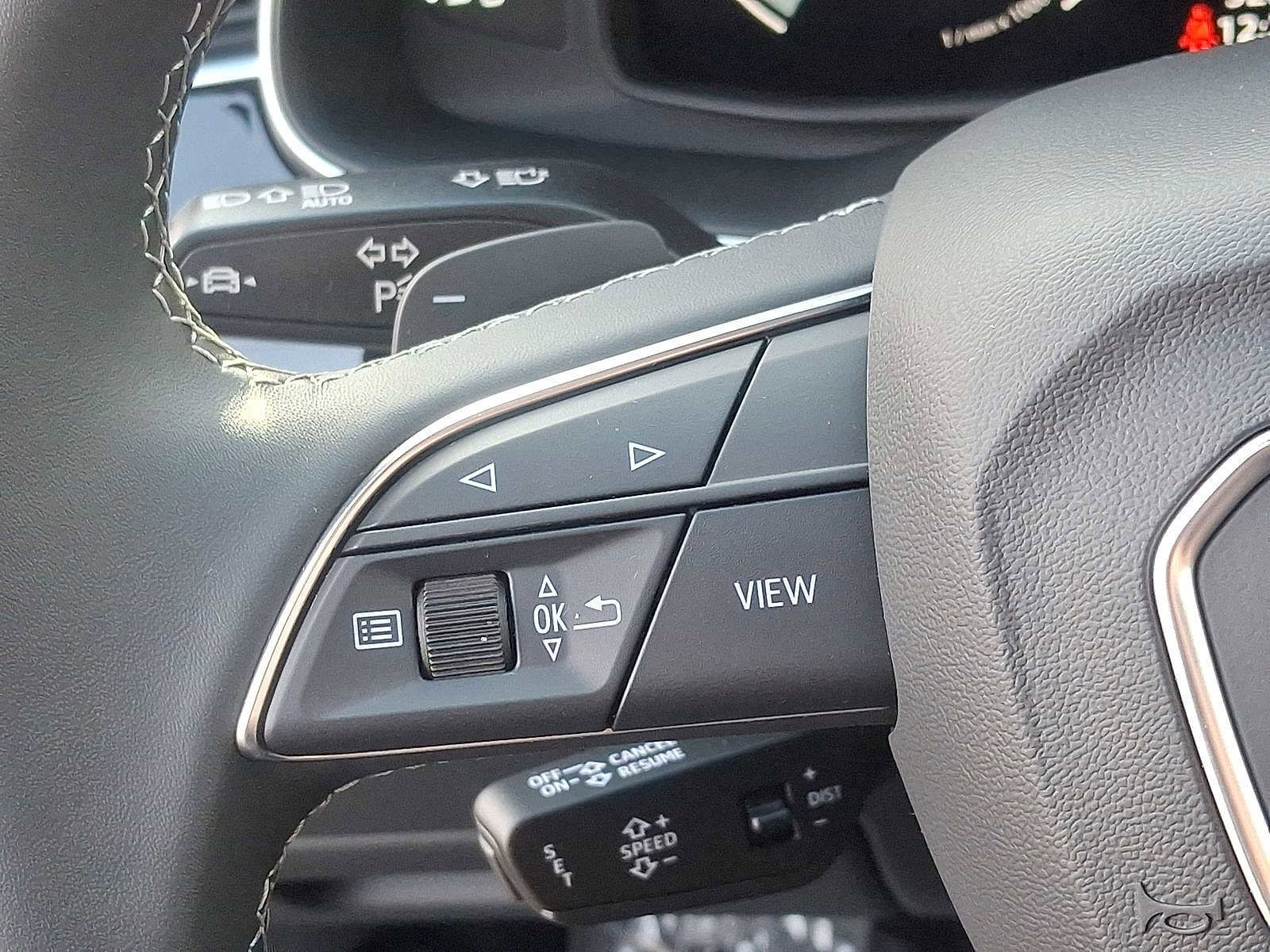 Certified 2025 Audi Q7 3.0T Premium w/ Convenience Package image 17