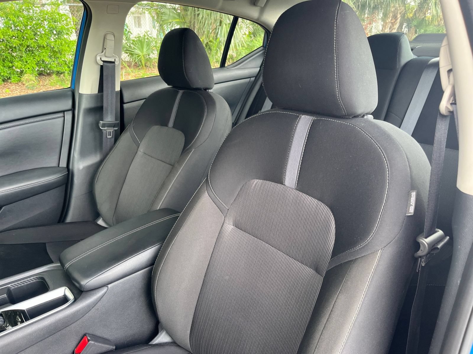 Used 2025 Nissan Sentra SV FWD image 33