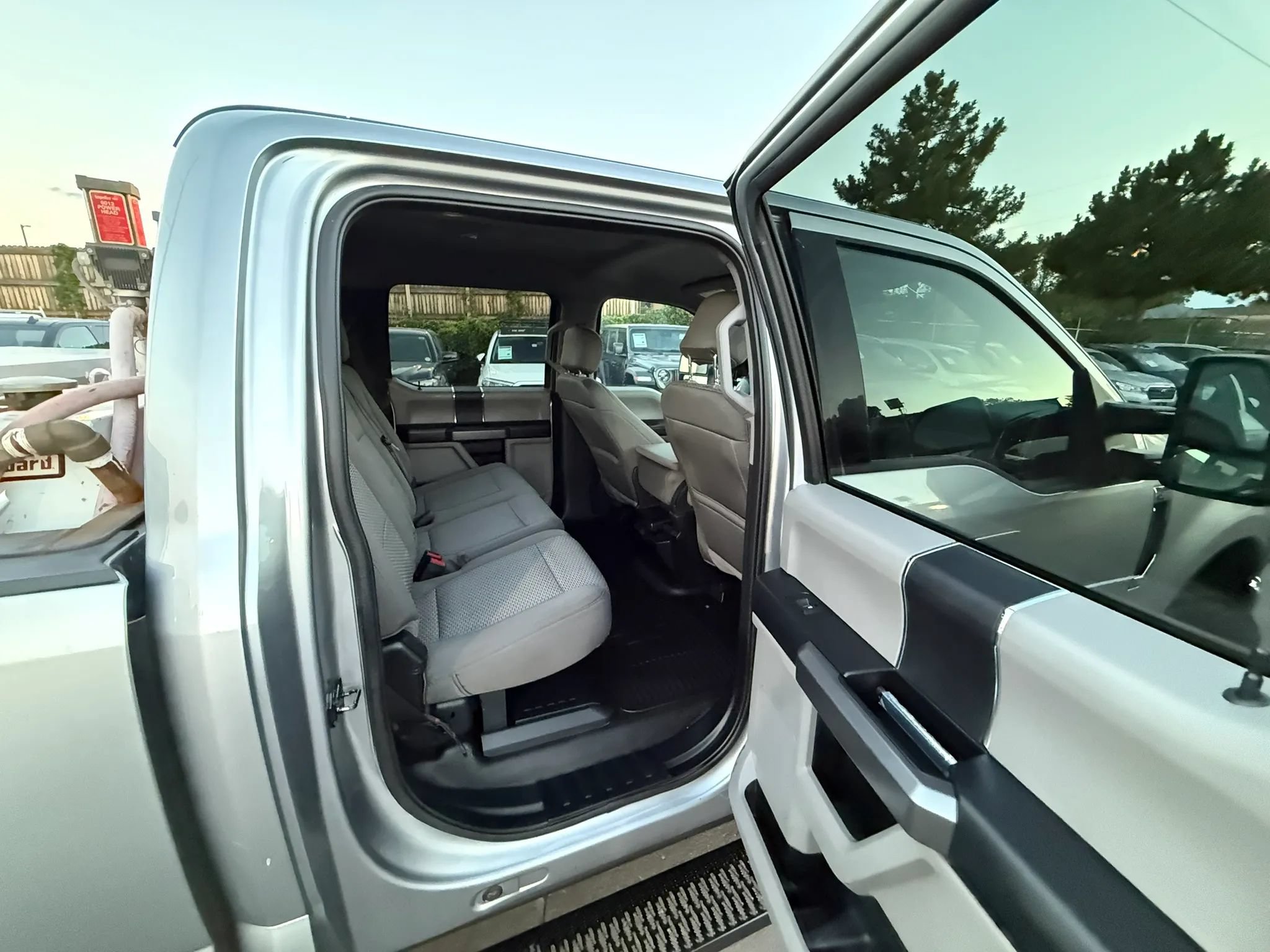 Used 2020 Ford F250 XLT AWD/4WD image 13