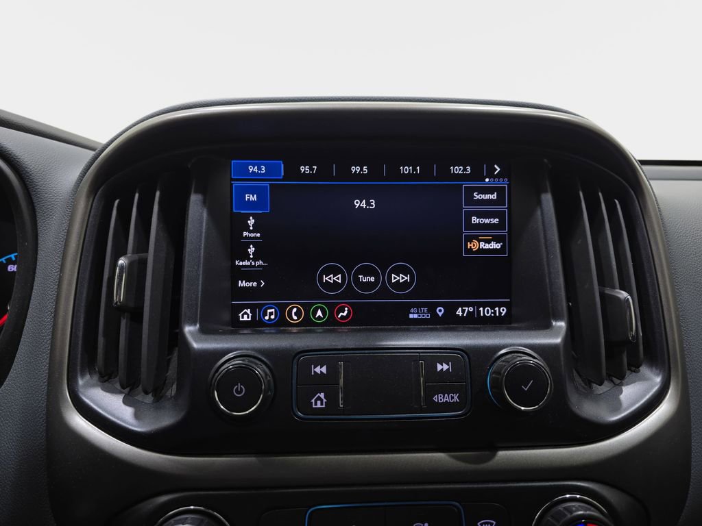 Used 2021 Chevrolet Colorado Z71 w/ Safety Package AWD/4WD image 21