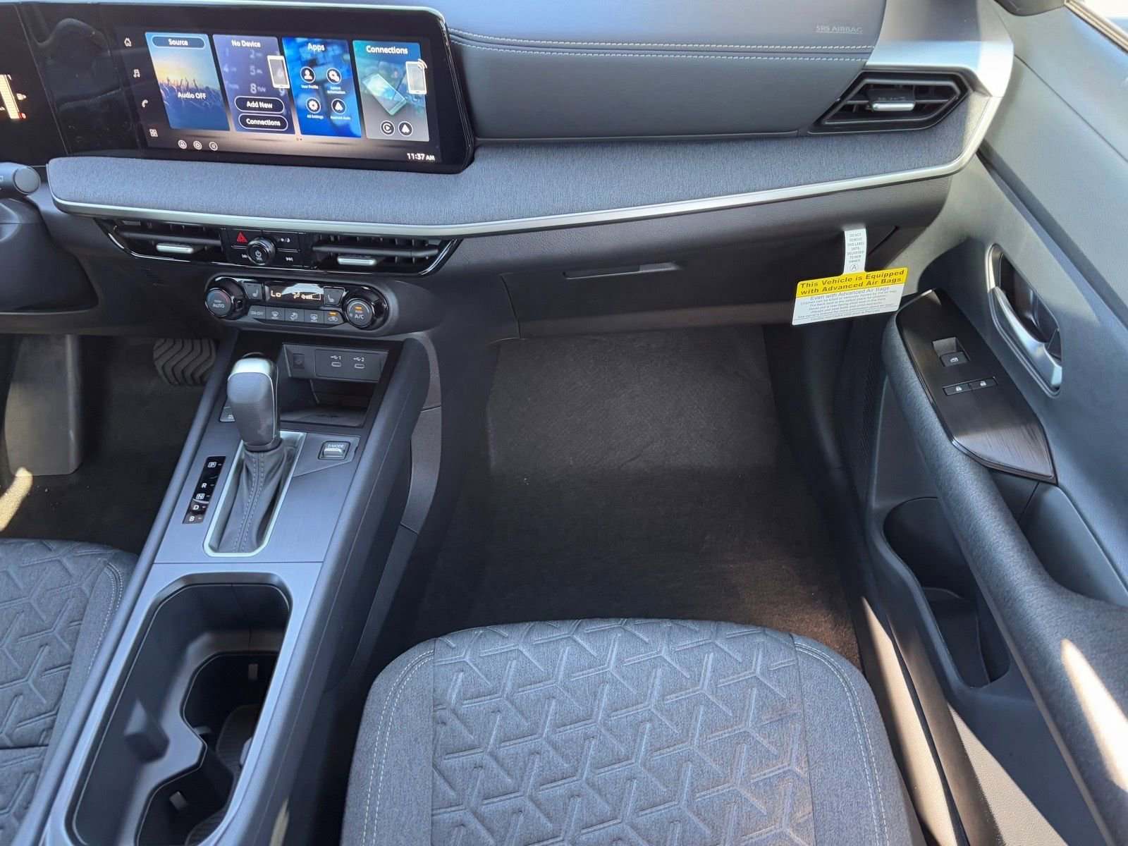 New 2026 Nissan Kicks SV w/ SV Premium Package image 17