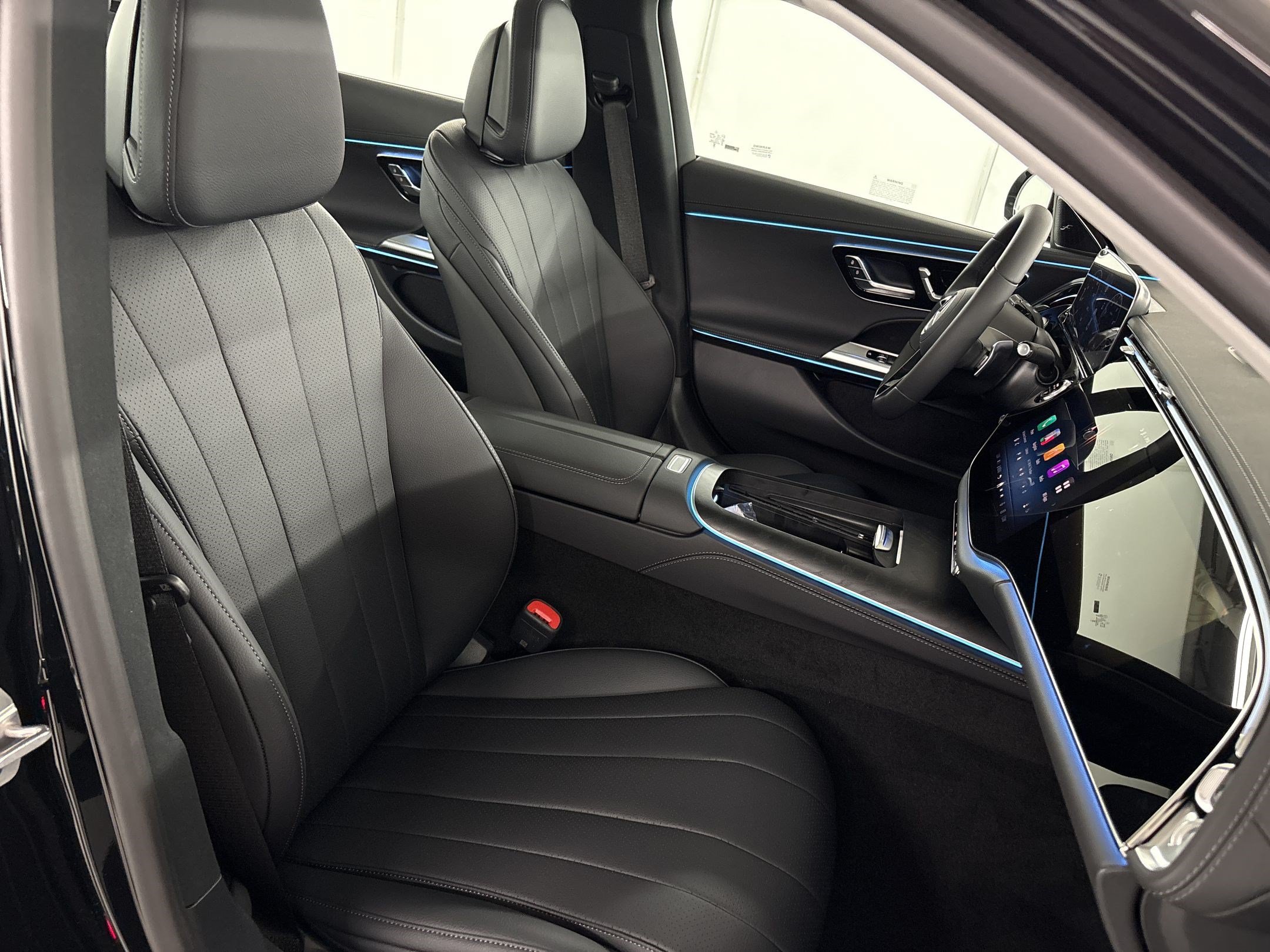 New 2027 Mercedes-Benz E 450 4MATIC Sedan image 24