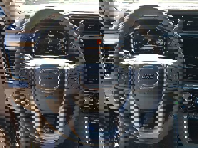 New 2026 GMC Sierra 2500 Denali w/ Denali Reserve Package AWD/4WD image 22