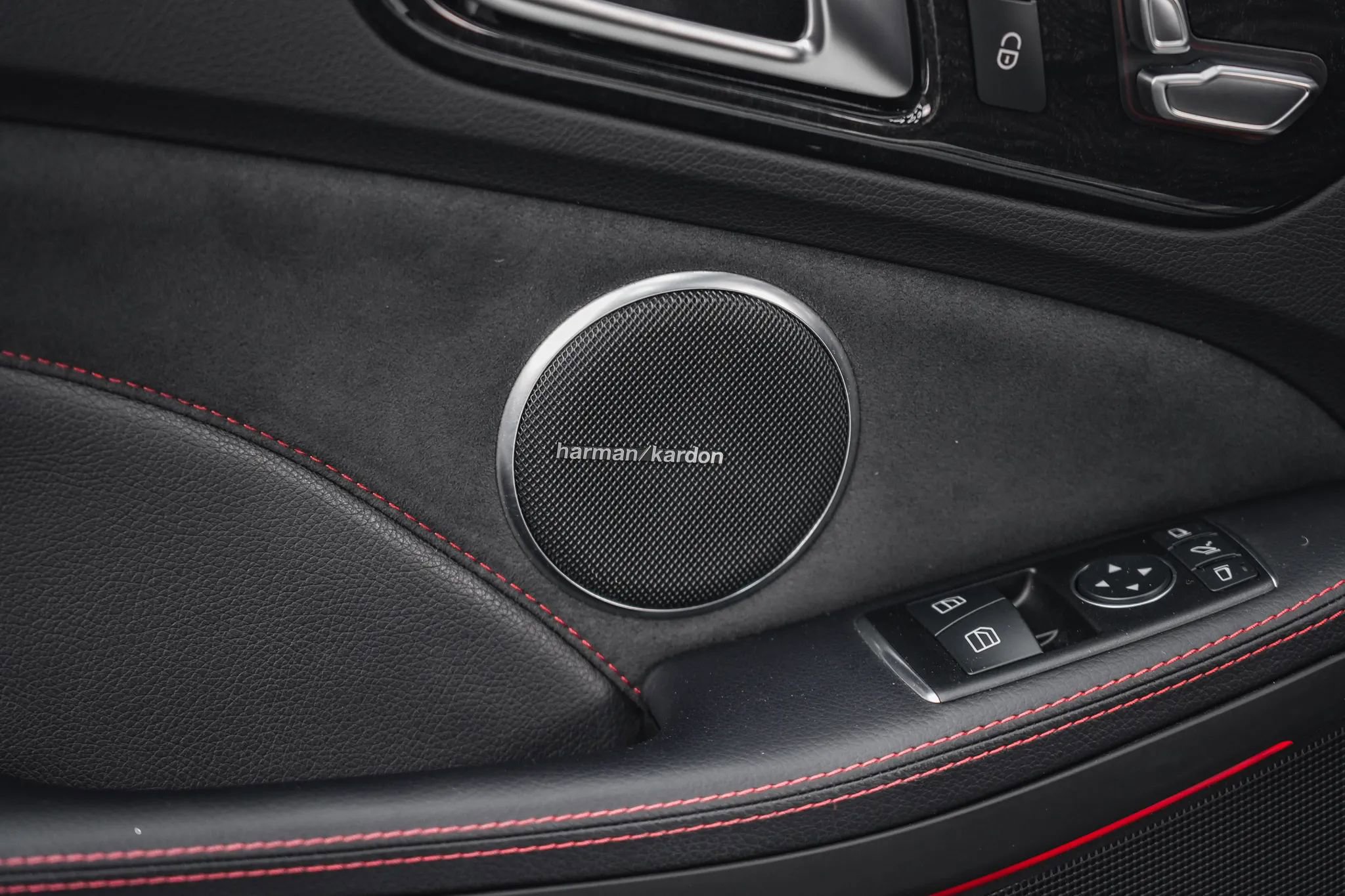Used 2017 Mercedes-Benz SLC 43 AMG image 38