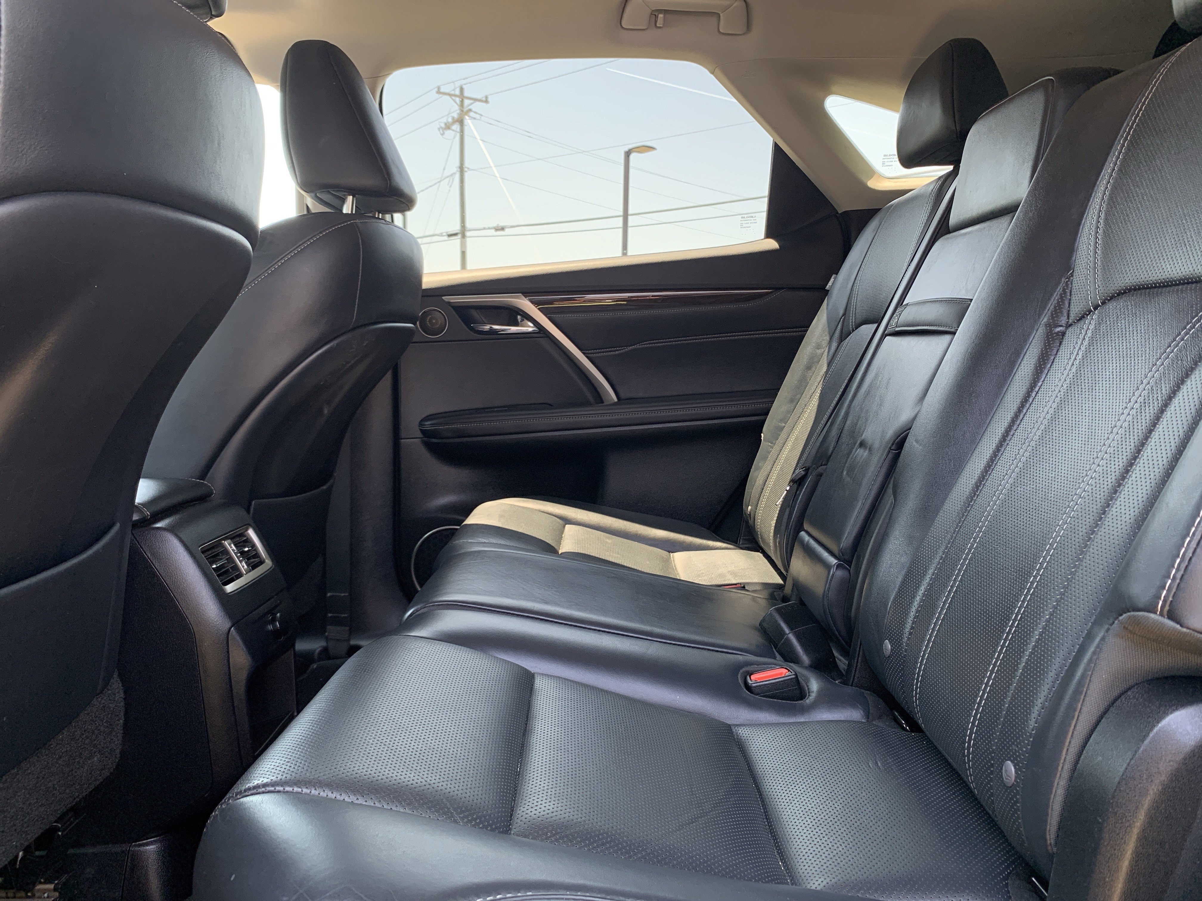 Used 2017 Lexus RX 350 AWD w/ Premium Package image 31