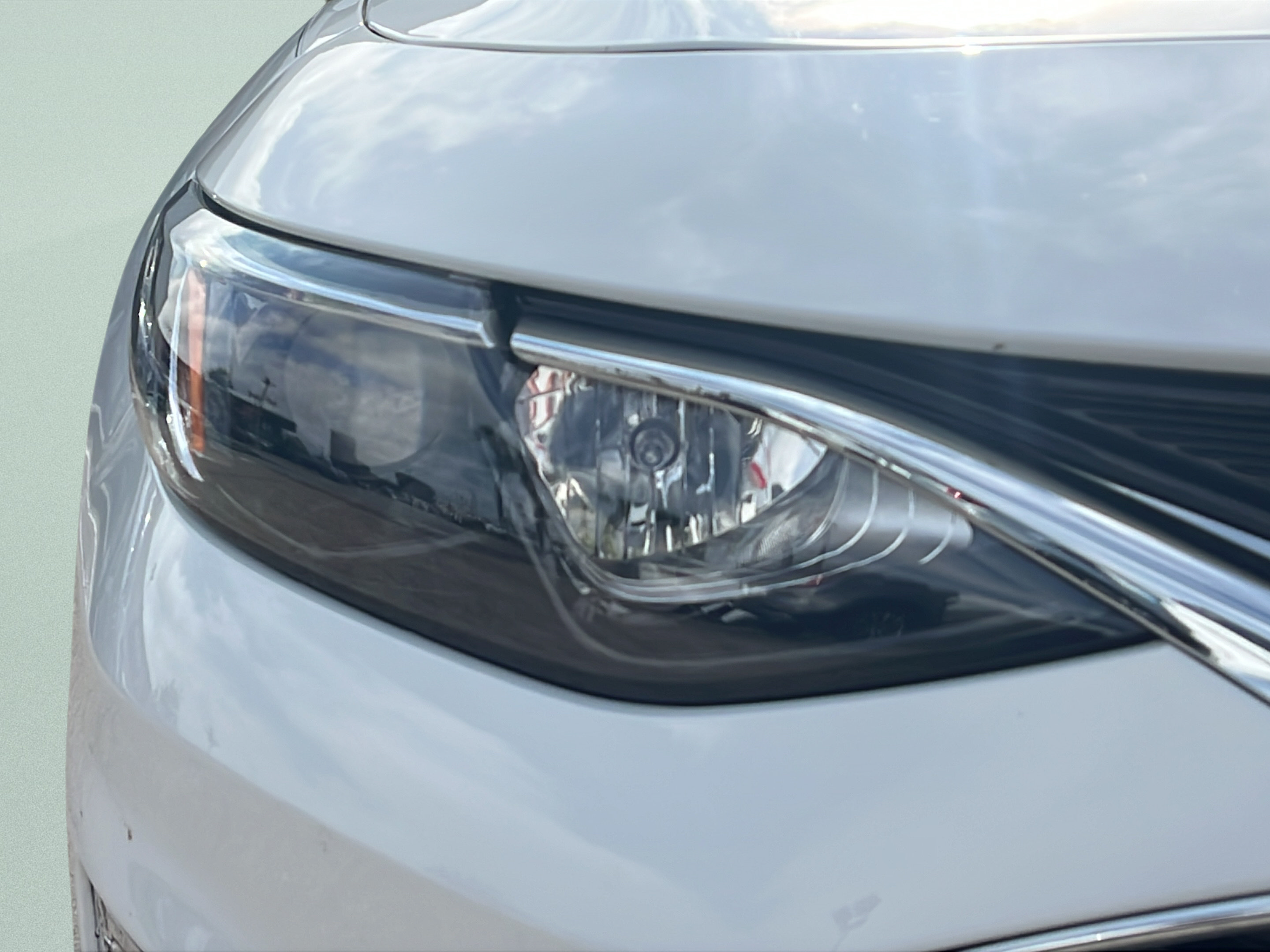 Used 2024 Chevrolet Malibu RS FWD image 9