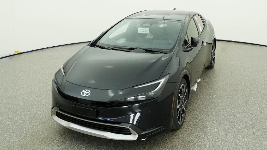 New 2026 Toyota Prius Plug-In Hybrid FWD image 3