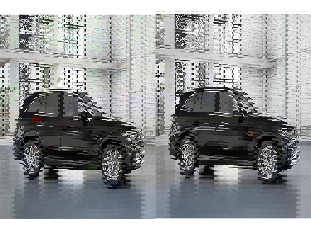 New 2026 Mercedes-Benz GLC 300 4MATIC image 14