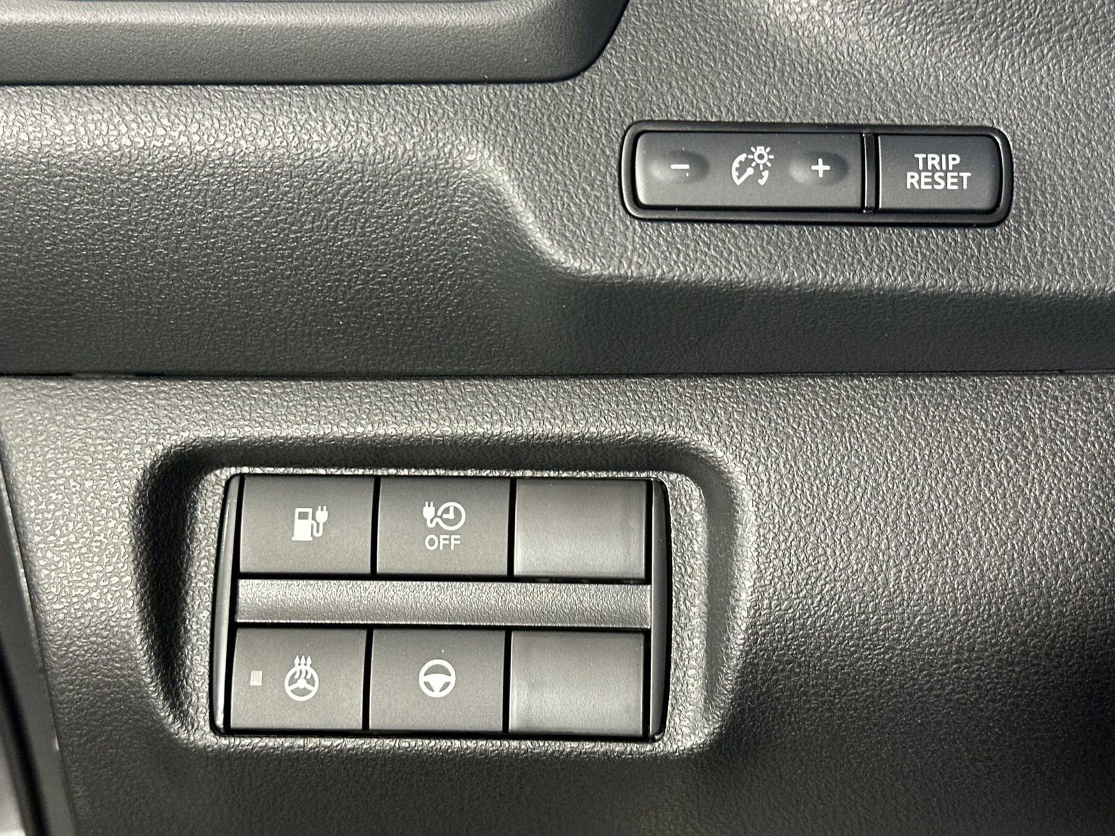 New 2025 Nissan Leaf SV Plus image 22