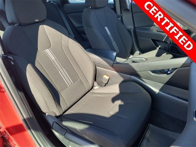 Certified 2025 Hyundai Elantra Sport w/ Cargo Package image 15