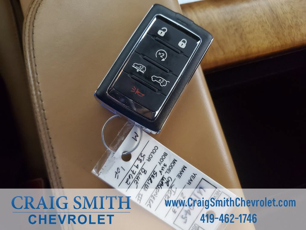 Used 2023 Jeep Grand Wagoneer Series III AWD/4WD image 31