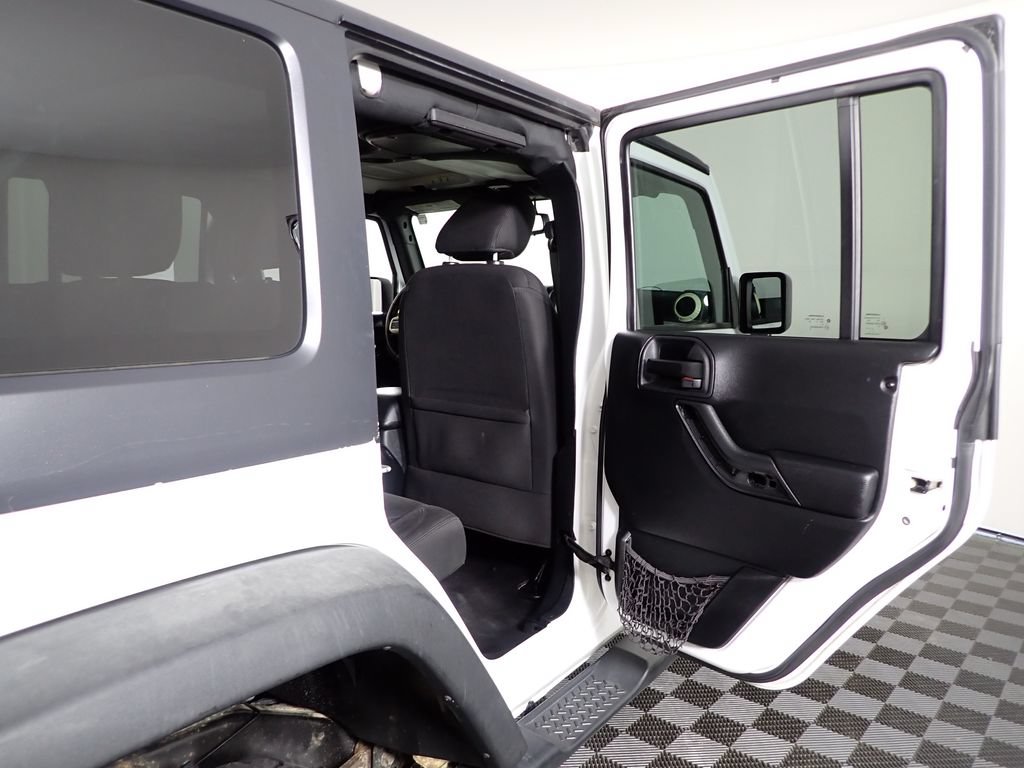 Used 2015 Jeep Wrangler Unlimited Sport w/ Quick Order Package 24S AWD/4WD image 29