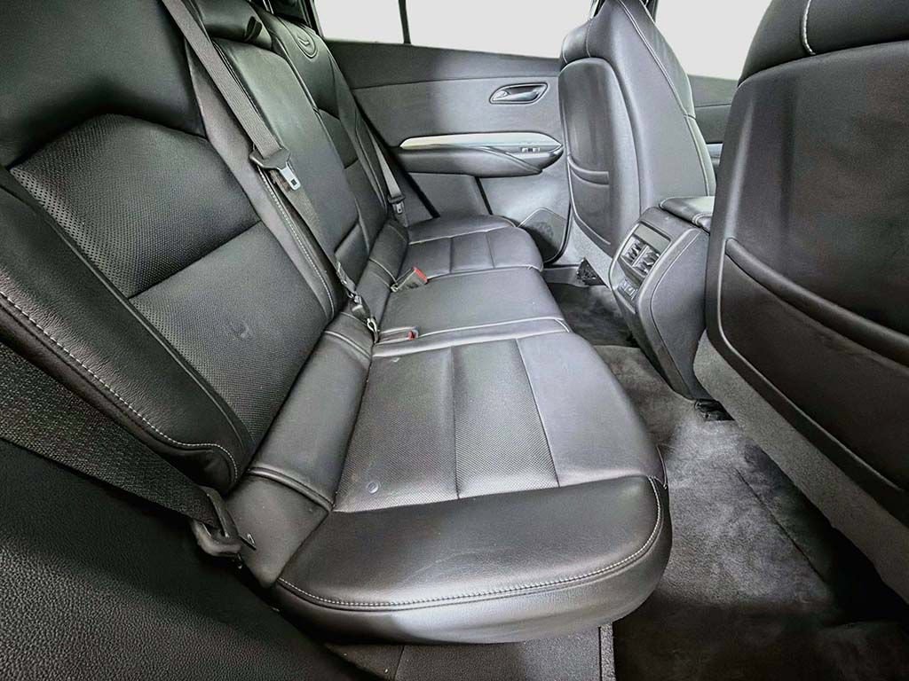 Used 2019 Cadillac XT4 Premium Luxury FWD image 26