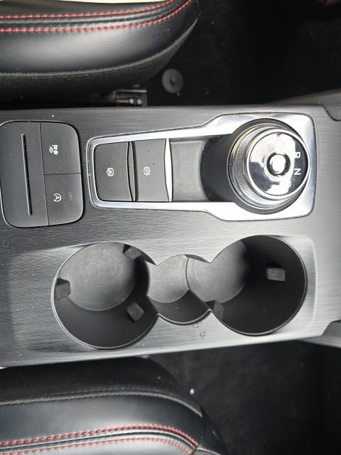 Used 2025 Ford Escape ST-Line image 19