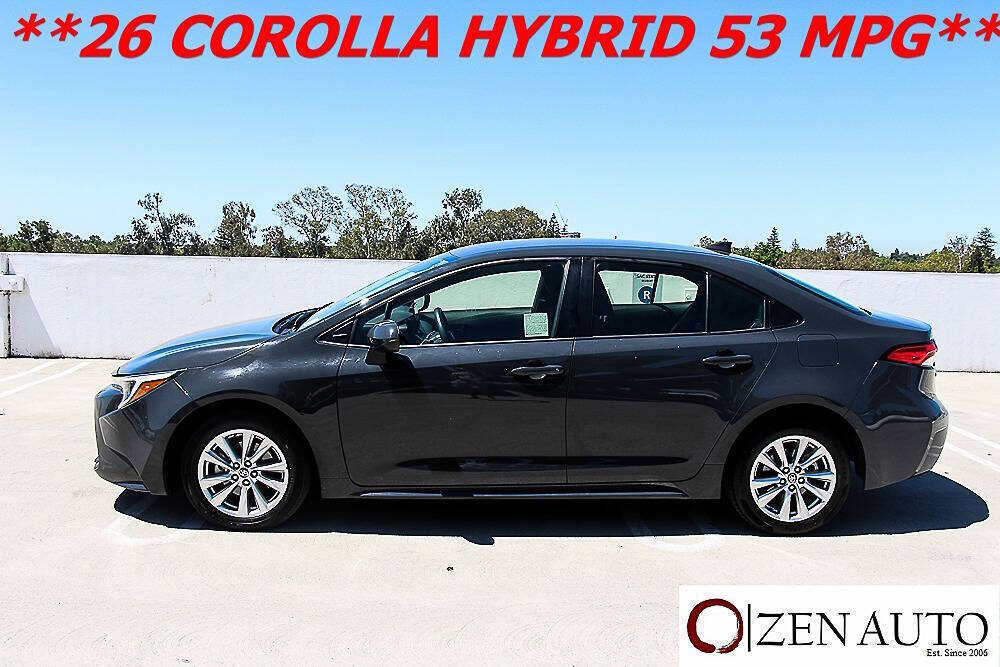 Used 2026 Toyota Corolla LE w/ LE Premium Package FWD image 4