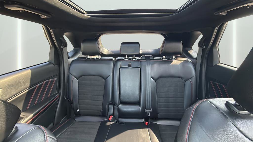 Used 2023 Ford Edge ST-Line AWD/4WD image 24