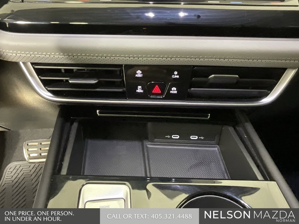 Used 2024 Volkswagen Atlas Peak Edition SEL image 39