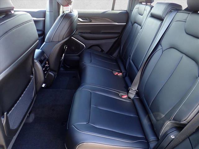 New 2026 Jeep Grand Cherokee Limited image 10