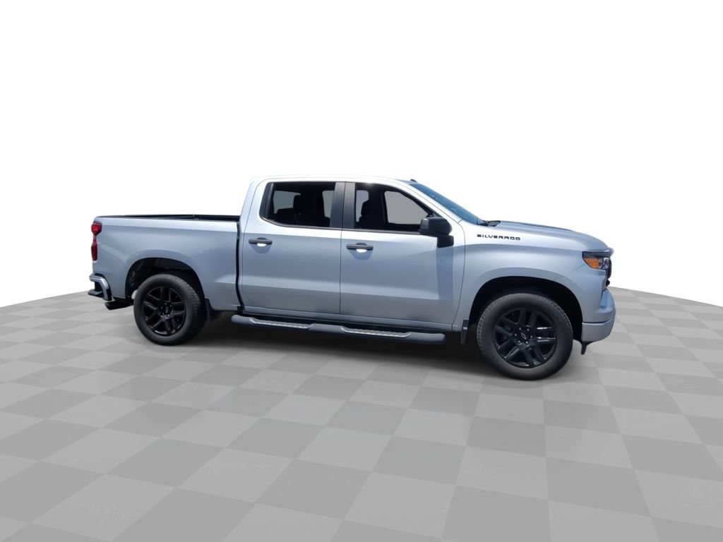 Certified 2022 Chevrolet Silverado 1500 Custom w/ Rally Edition RWD image 9