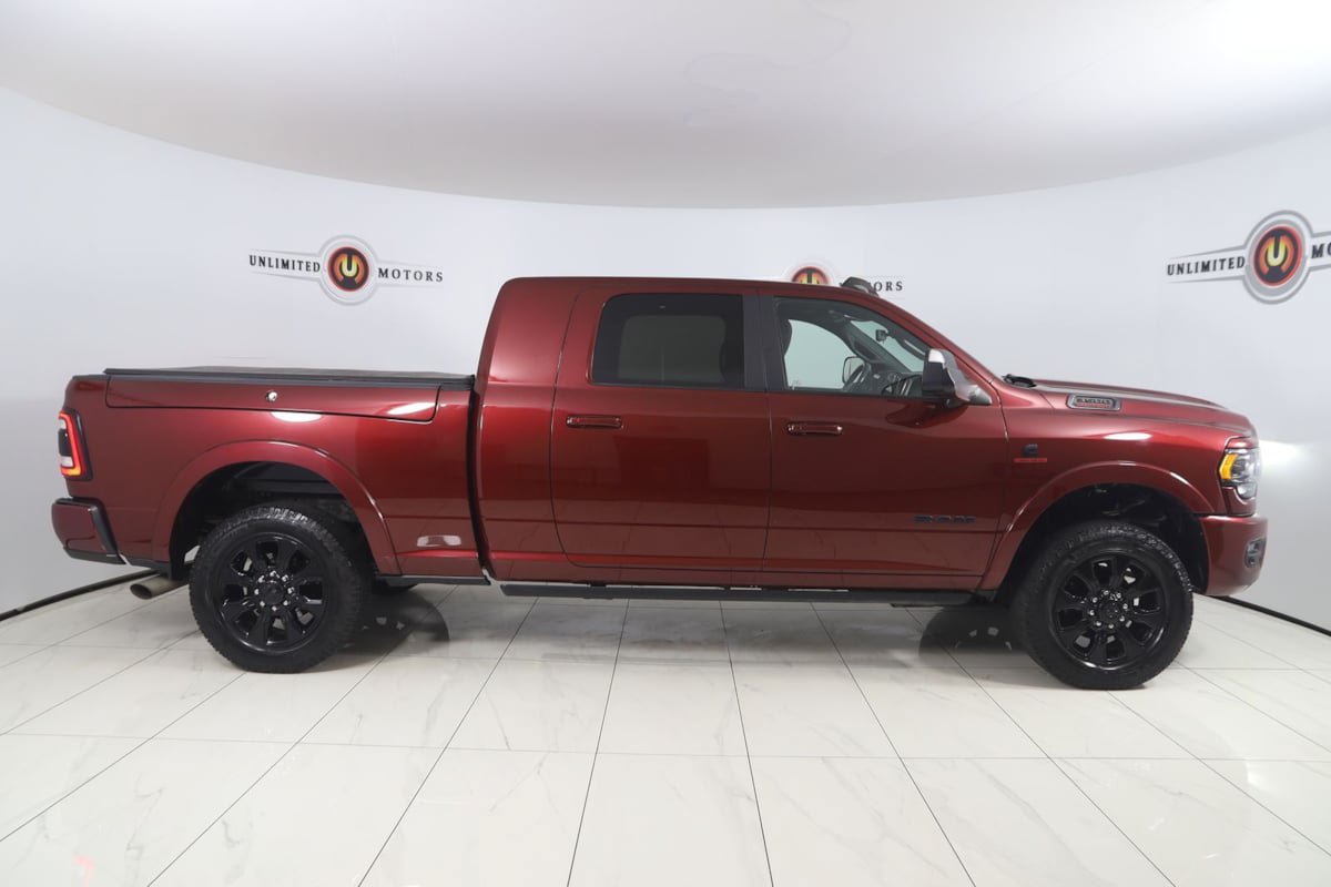 Used 2022 RAM 3500 Limited AWD/4WD image 2