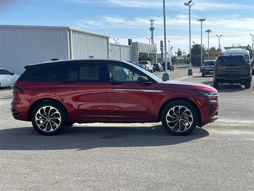 New 2026 Lincoln Nautilus Reserve image 6