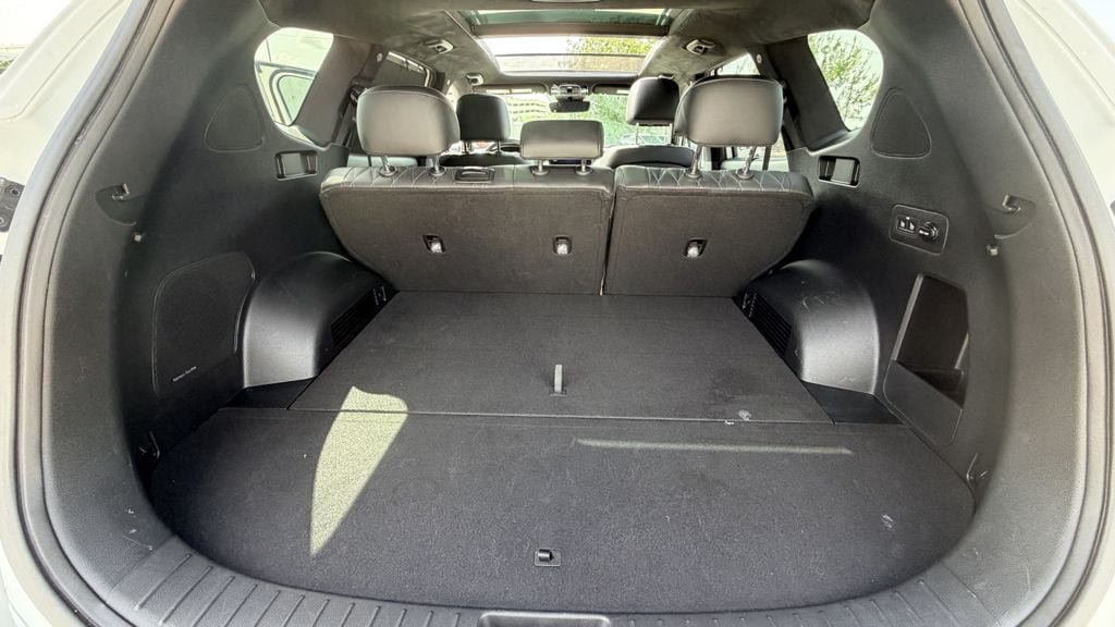 Used 2022 Hyundai Santa Fe Calligraphy FWD image 32
