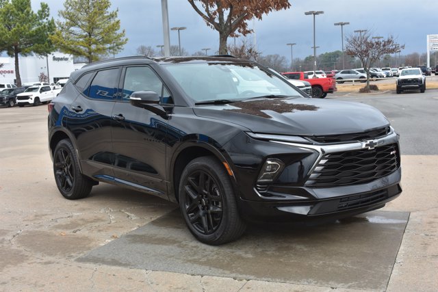 New 2026 Chevrolet Blazer RS w/ Enhanced Convenience Package FWD image 3