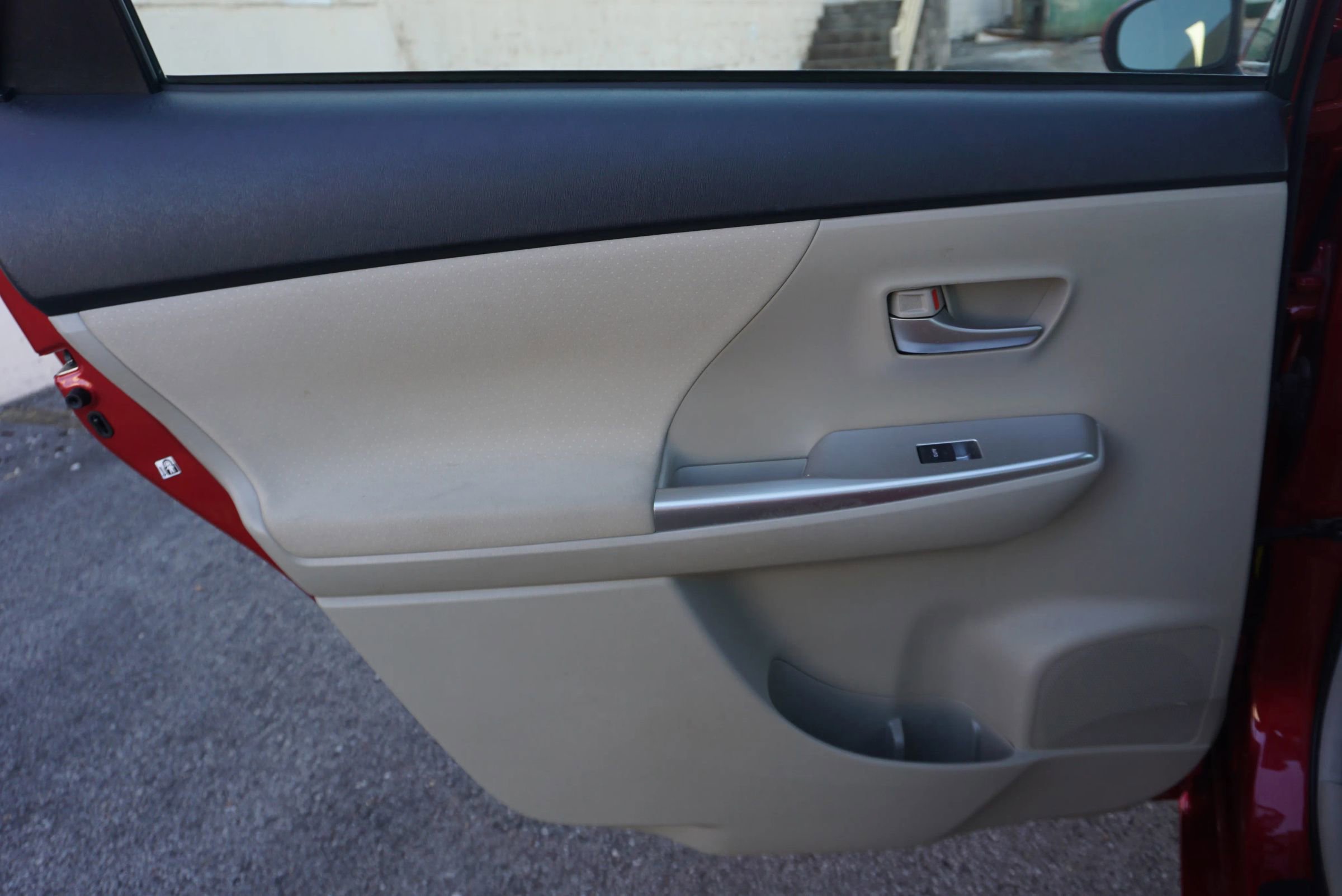 Used 2012 Toyota Prius V Two image 18