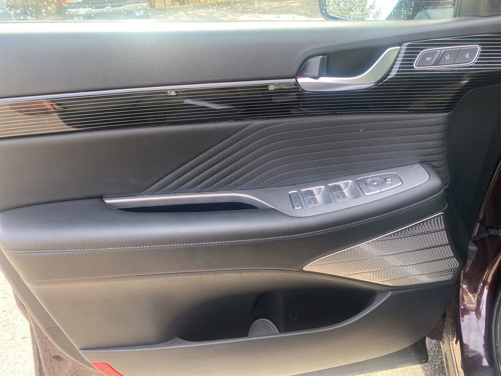 Used 2024 Hyundai Palisade Calligraphy image 10