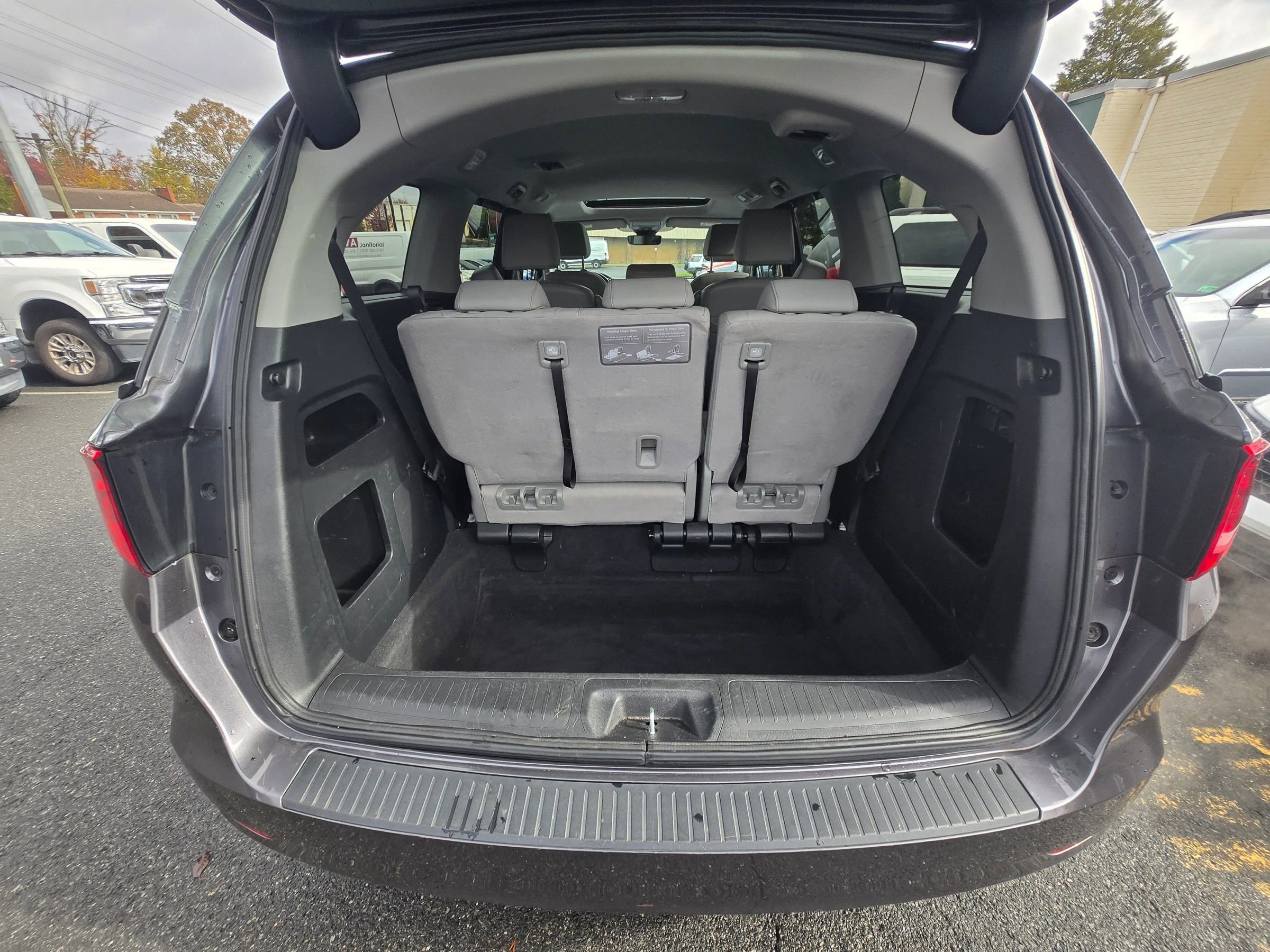 Used 2024 Honda Odyssey EX-L image 29