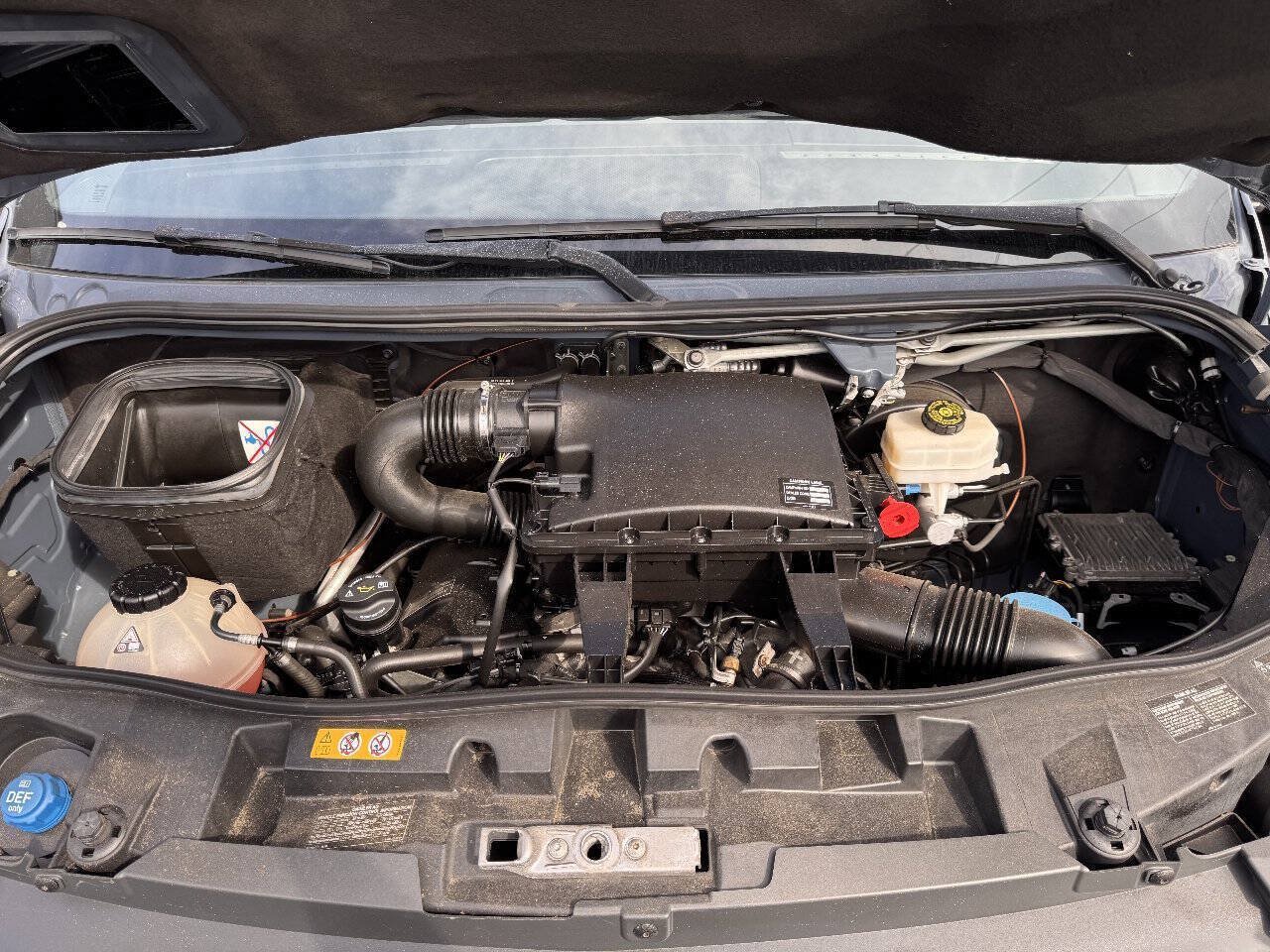 Used 2019 Mercedes-Benz Sprinter 144 image 14