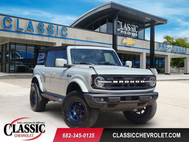 Used 2021 Ford Bronco Outer Banks AWD/4WD image 1