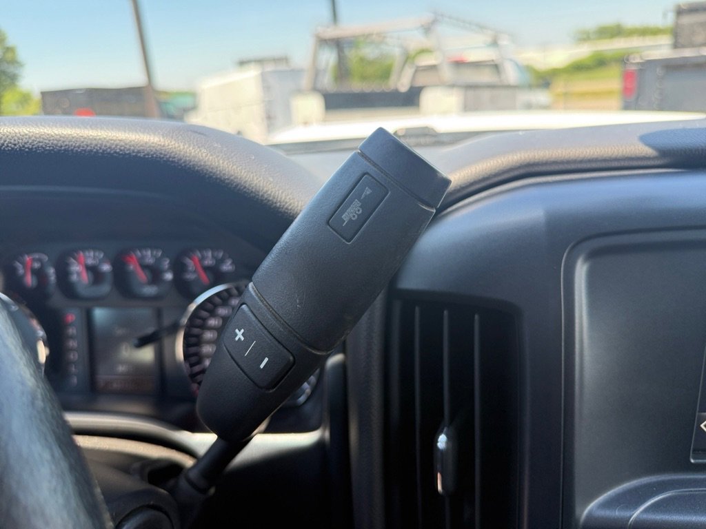 Used 2018 GMC Sierra 3500 4x4 Regular Cab w/ Sierra Convenience Package image 19
