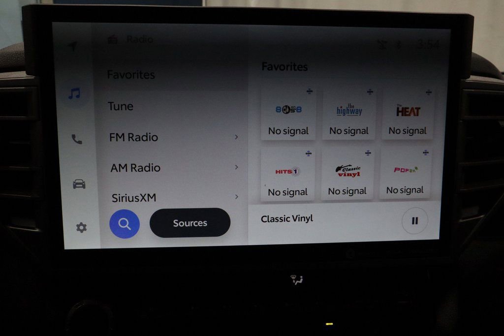 Used 2023 Toyota Tundra SR5 w/ SR5 Premium Package image 2