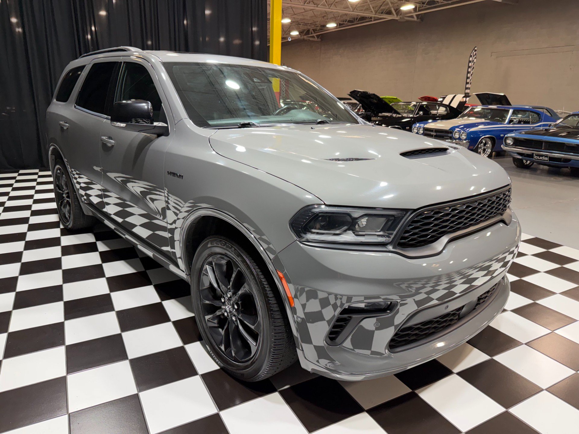 Used 2023 Dodge Durango R/T w/ Blacktop Package AWD/4WD image 14