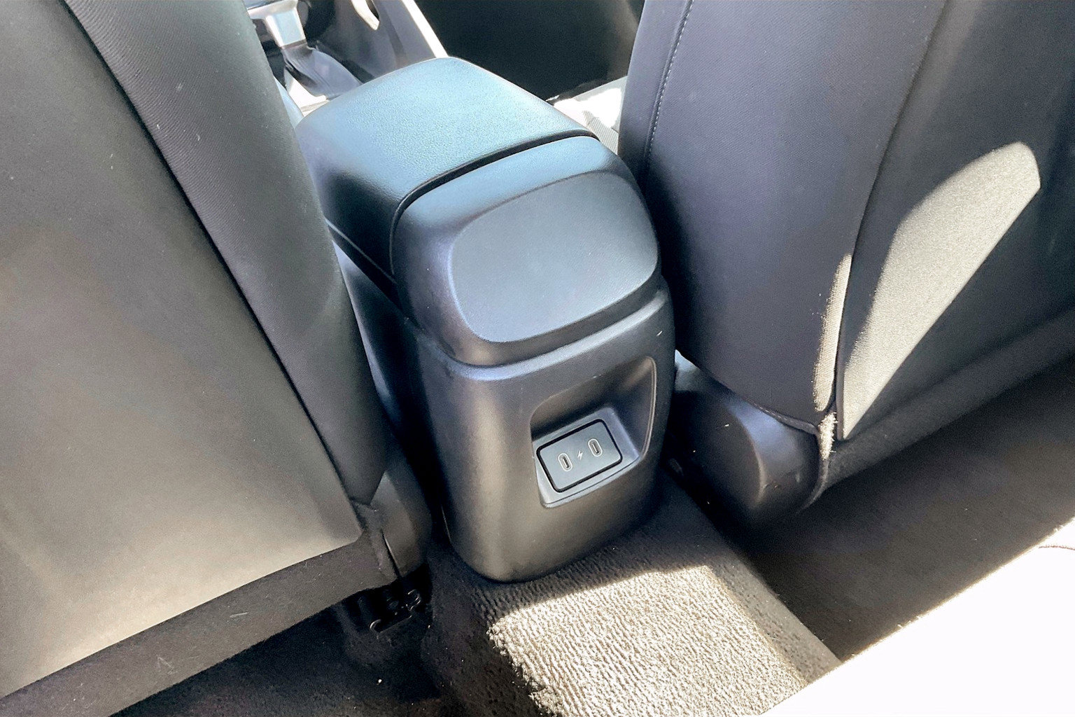 Used 2024 Hyundai Elantra SEL image 29