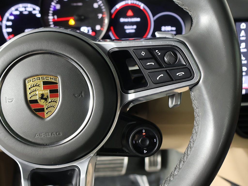 Used 2021 Porsche Cayenne GTS w/ Premium Package Plus AWD/4WD image 45