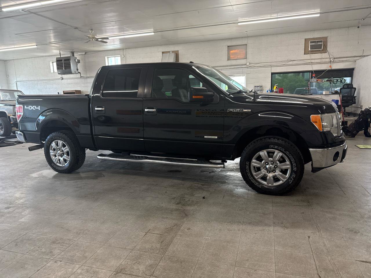 Used 2012 Ford F150 XLT w/ XLT Chrome Pkg AWD/4WD image 5