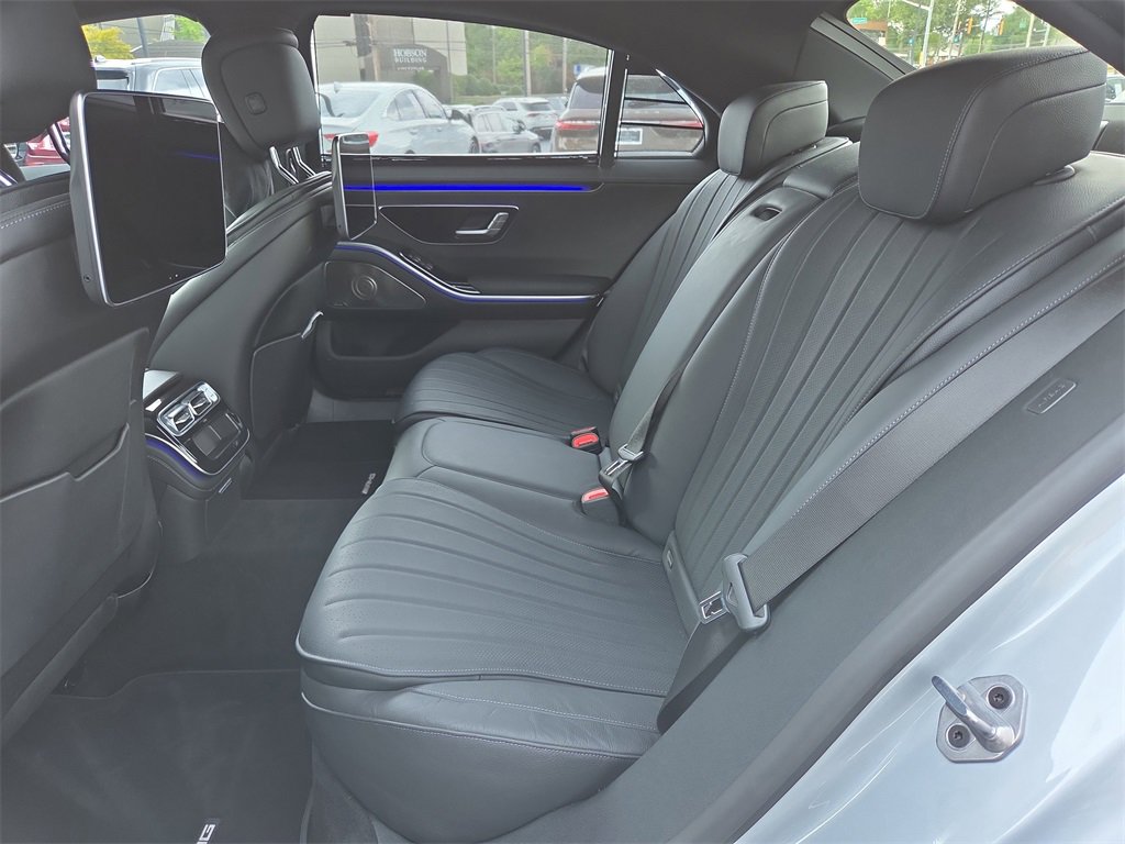 Certified 2023 Mercedes-Benz S 500 4MATIC image 12