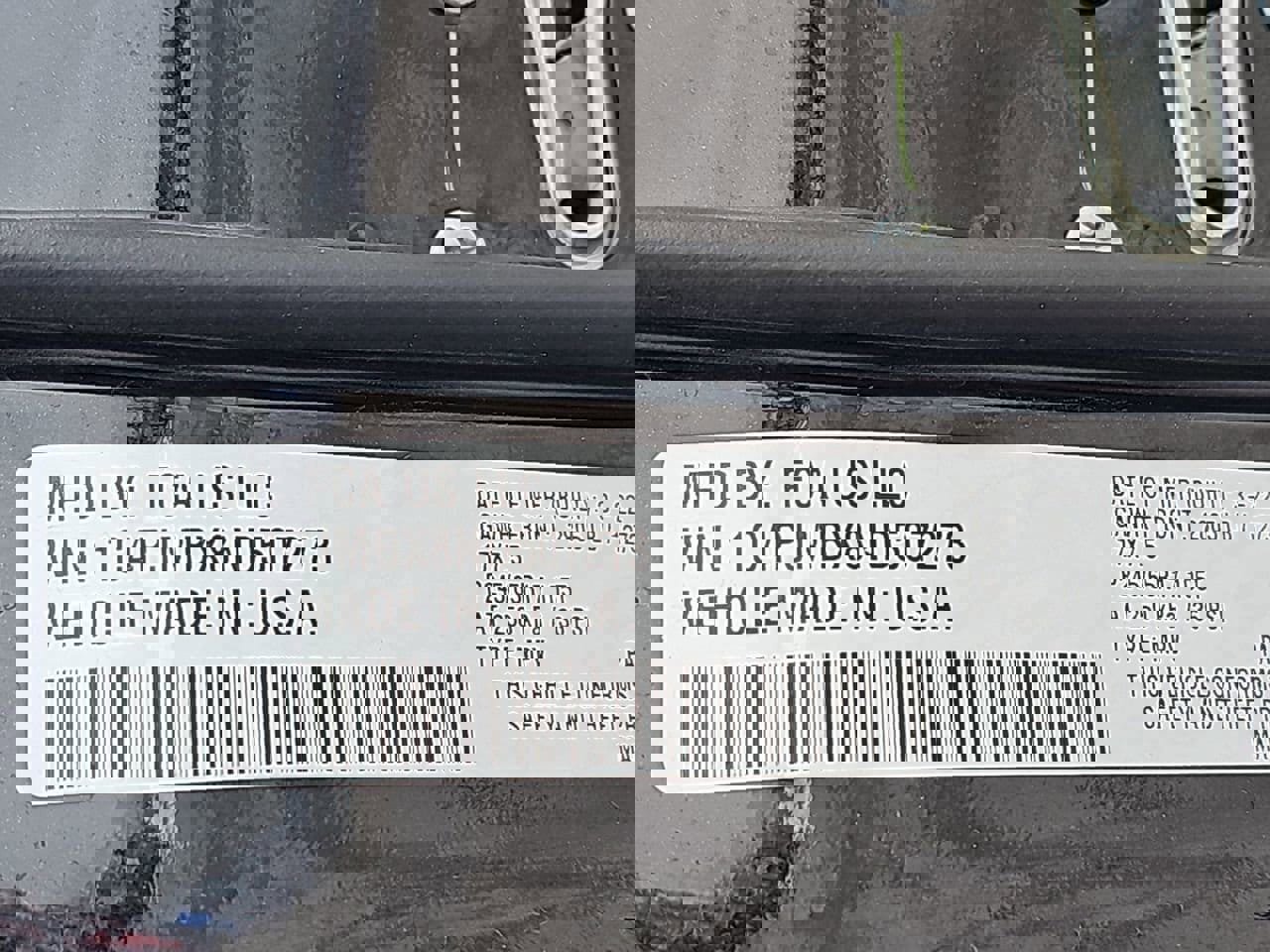 Used 2022 Jeep Cherokee Trailhawk w/ Comfort/Convenience Group image 38