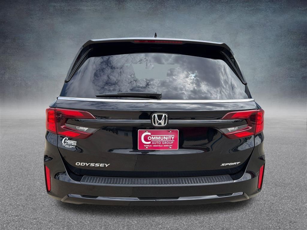 Certified 2025 Honda Odyssey Sport-L image 5