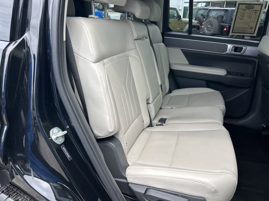 Used 2024 Hyundai Santa Fe SEL image 27