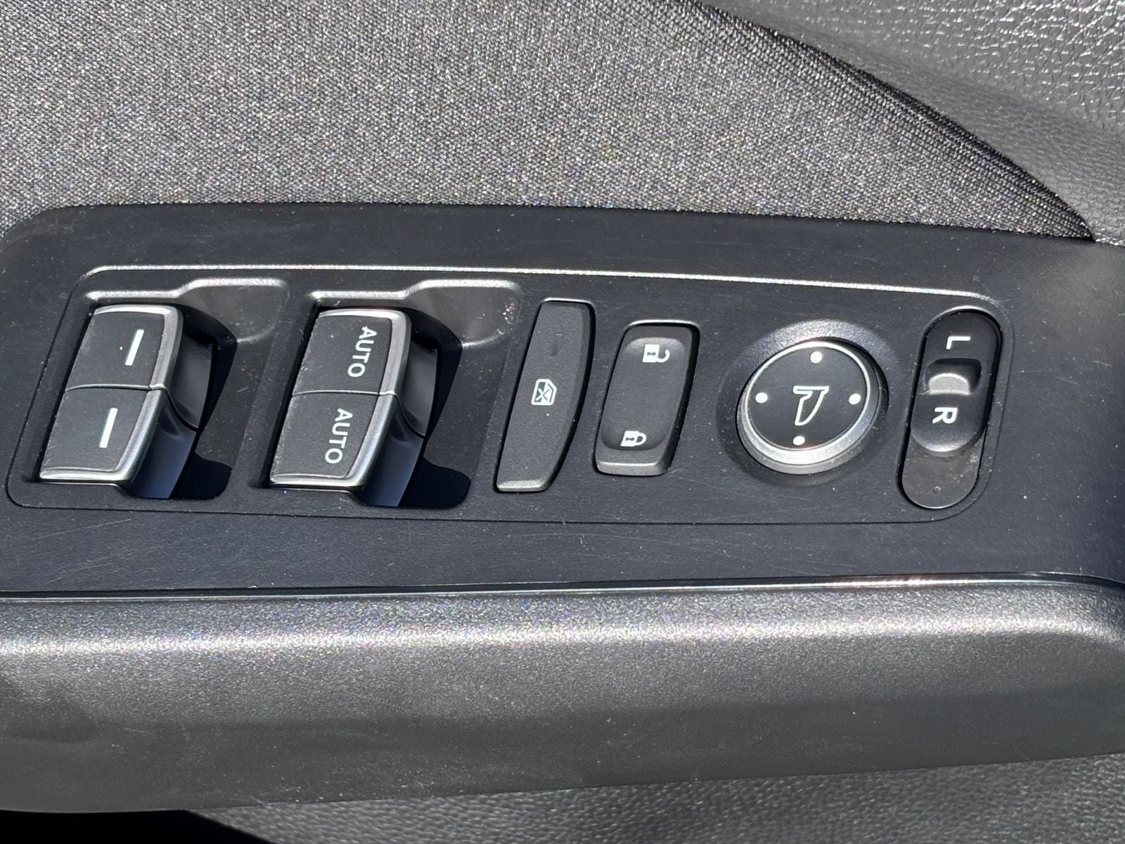 Certified 2025 Honda Civic LX image 21