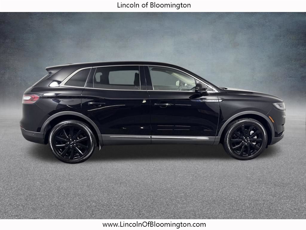 Certified 2023 Lincoln Nautilus Reserve w/ Equipment Group 201A AWD/4WD image 9