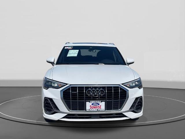 Used 2020 Audi Q3 2.0T Premium image 3