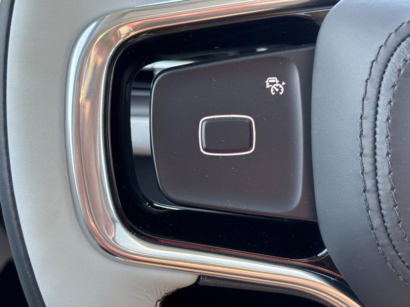 New 2026 Lincoln Navigator Black Label AWD/4WD image 17