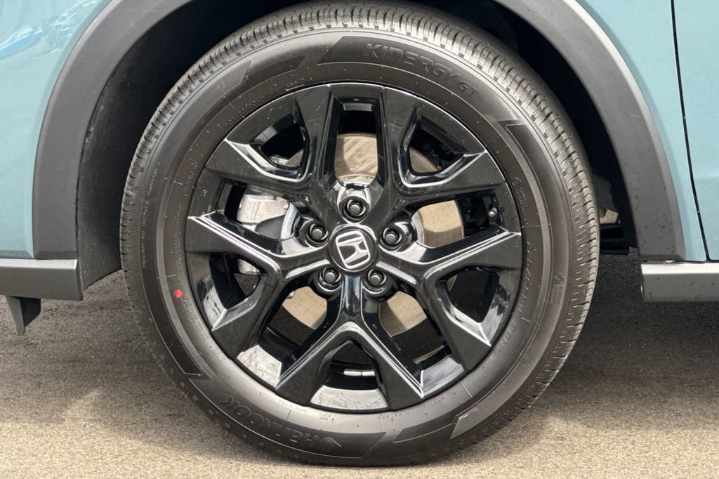 Certified 2025 Honda HR-V Sport image 34