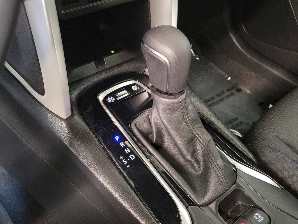 Used 2024 Toyota Corolla Cross SE AWD/4WD image 28