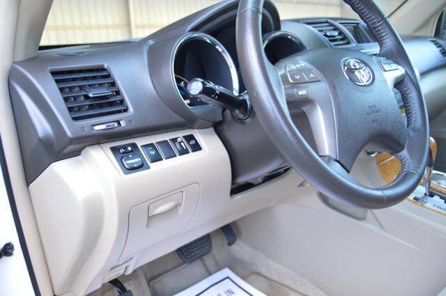 Used 2010 Toyota Highlander 4WD Hybrid w/ Extra Value Pkg 2 image 37