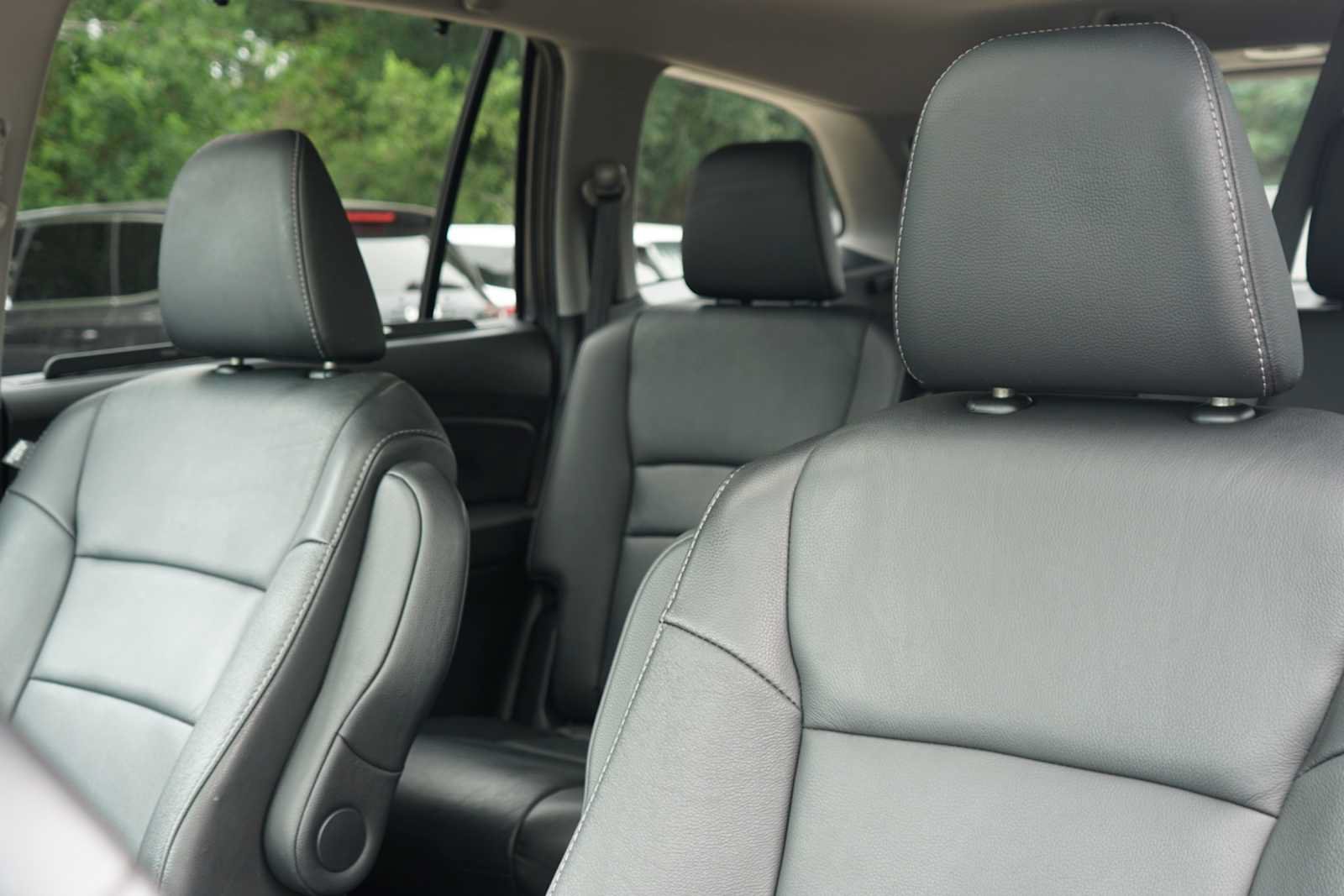 Used 2021 Honda Pilot Special Edition image 10